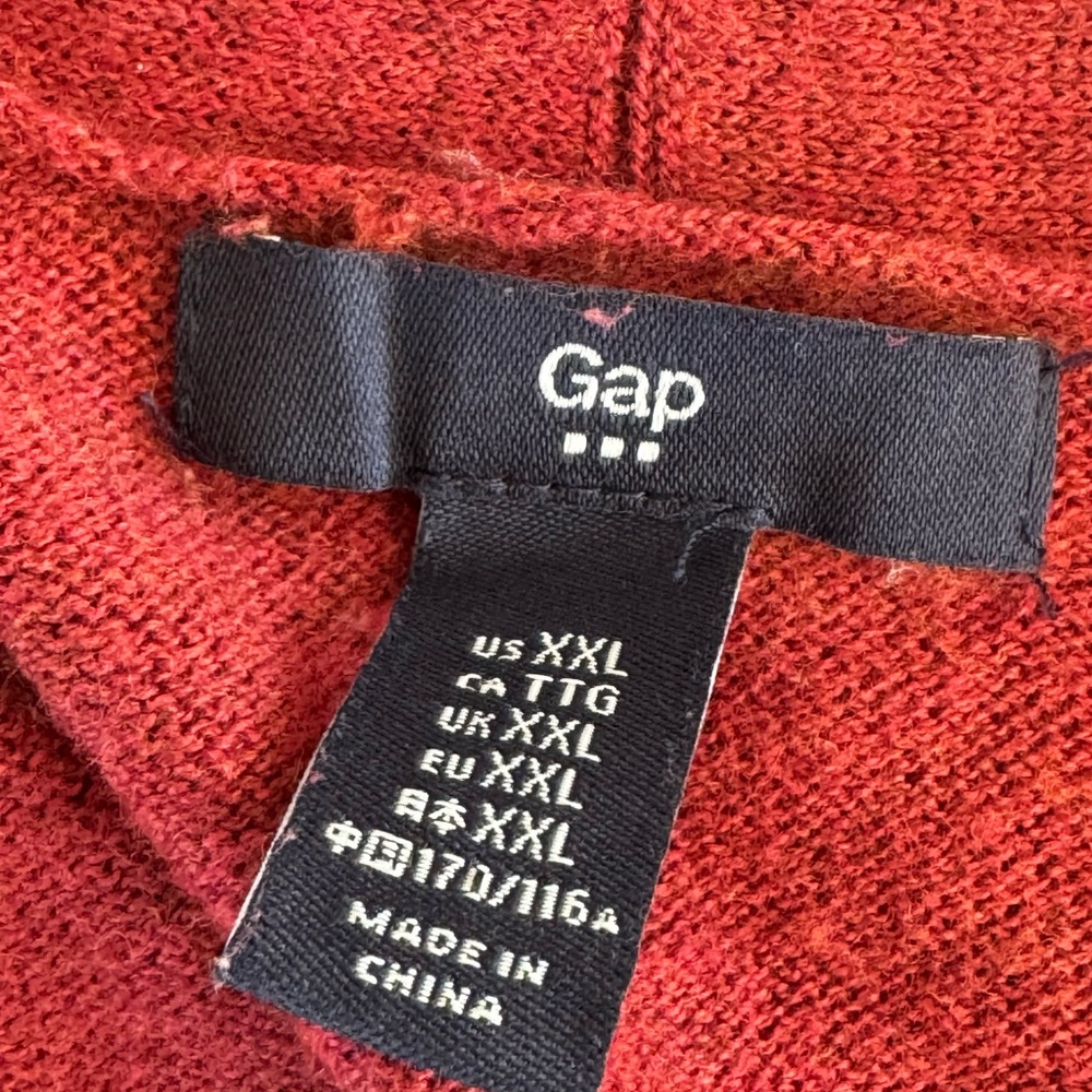 GAP Women's Red Cardigan Sweater - Picture 3 of 4